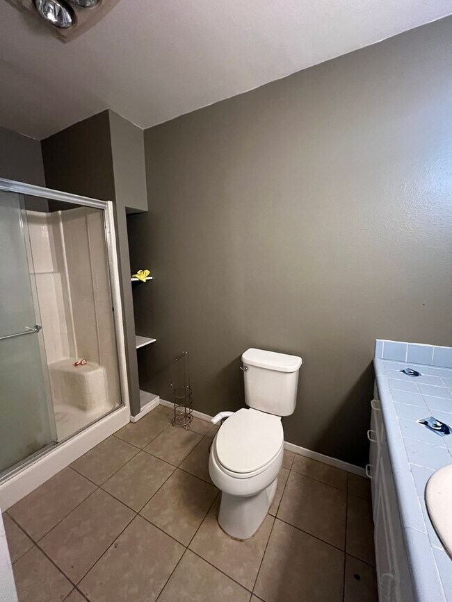 Building Photo - Stunning 4 Bedroom, 3 Bath Tierrasanta Hom...