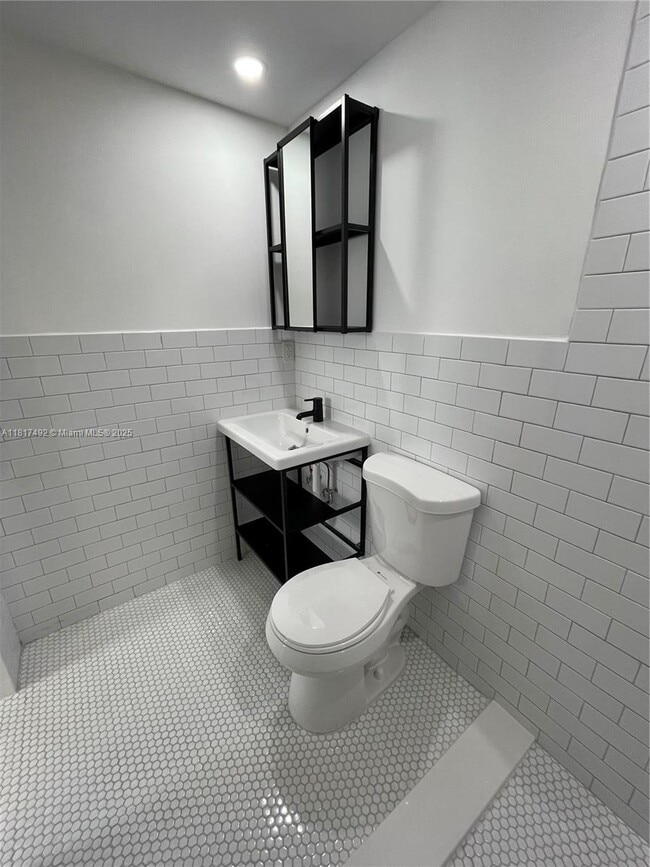 Building Photo - 52 NW 68th St