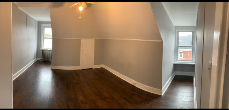 Building Photo - 203 S 15th St