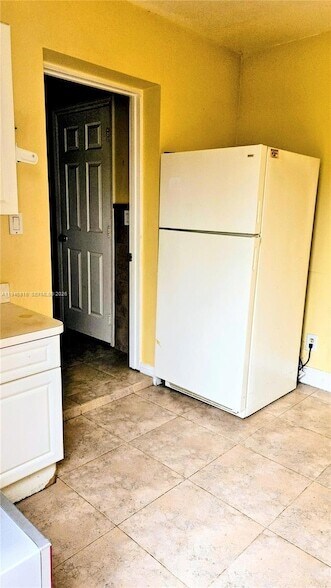 Building Photo - 10351 SW 49th St