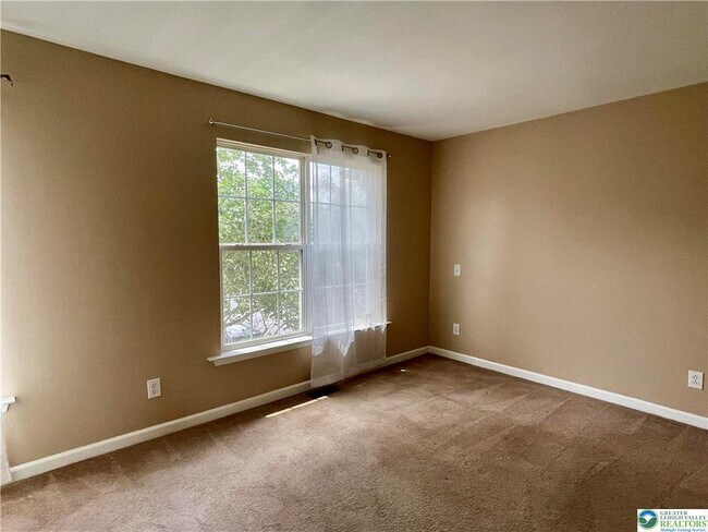 Building Photo - 1503 Artisan Ct