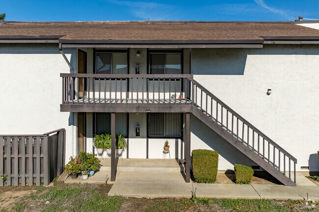 Direct Access to Units - Country Club Apartments