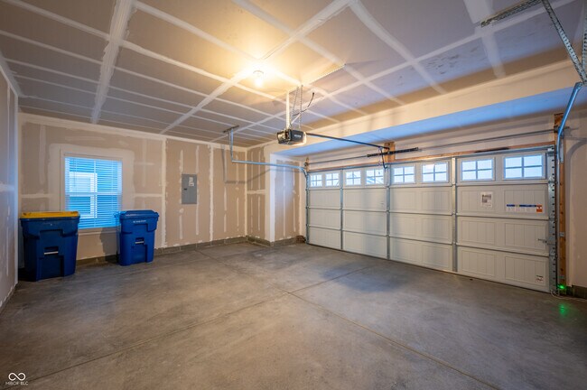 Building Photo - 7294 Broadview Ln