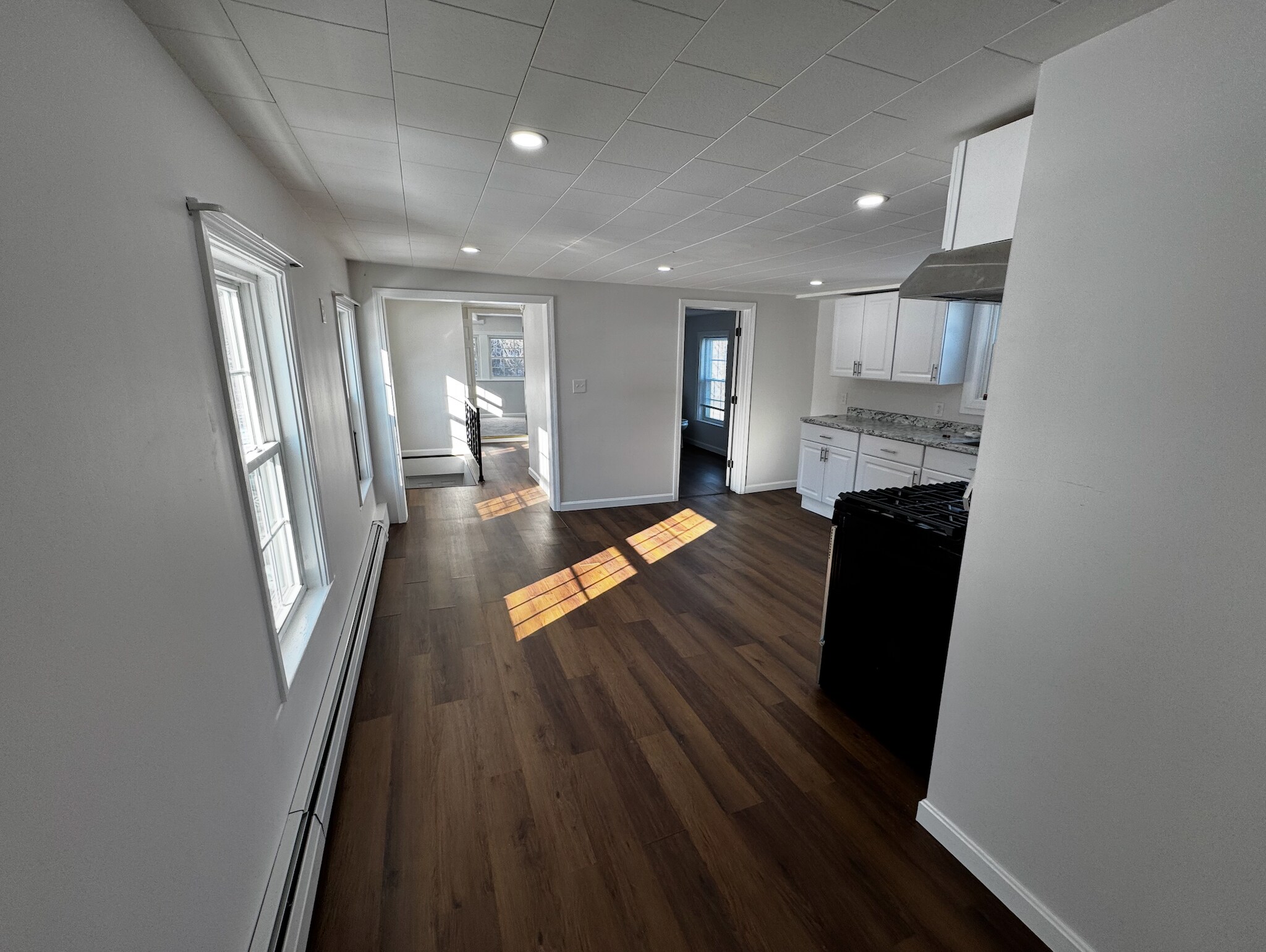 Building Photo - 169 Sewalls Falls Rd