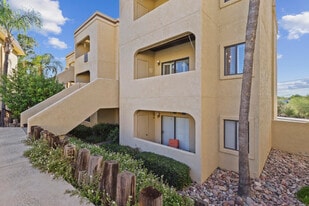 Building Photo - 5500 N Valley View Rd