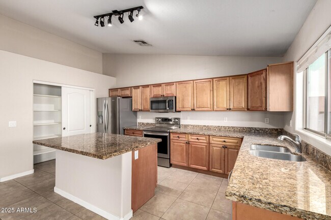 Building Photo - 22982 W Pima St