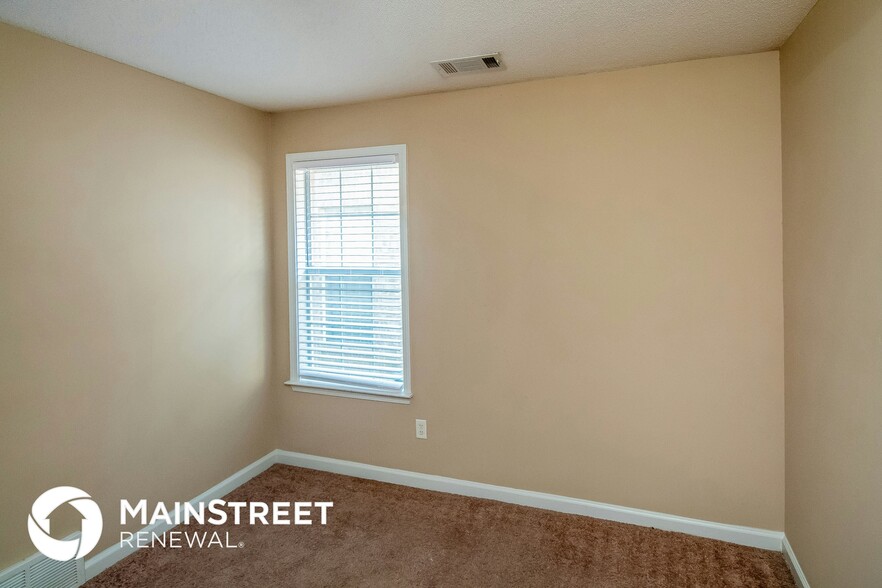 Building Photo - 6822 Shorey Ln