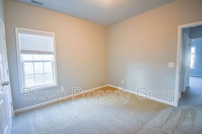 Building Photo - 6875 Bone Creek Dr