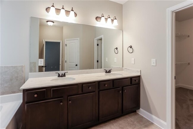 Building Photo - 51 Bridgemill Run