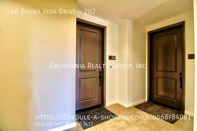 Building Photo - 240 Buena Vida Dr