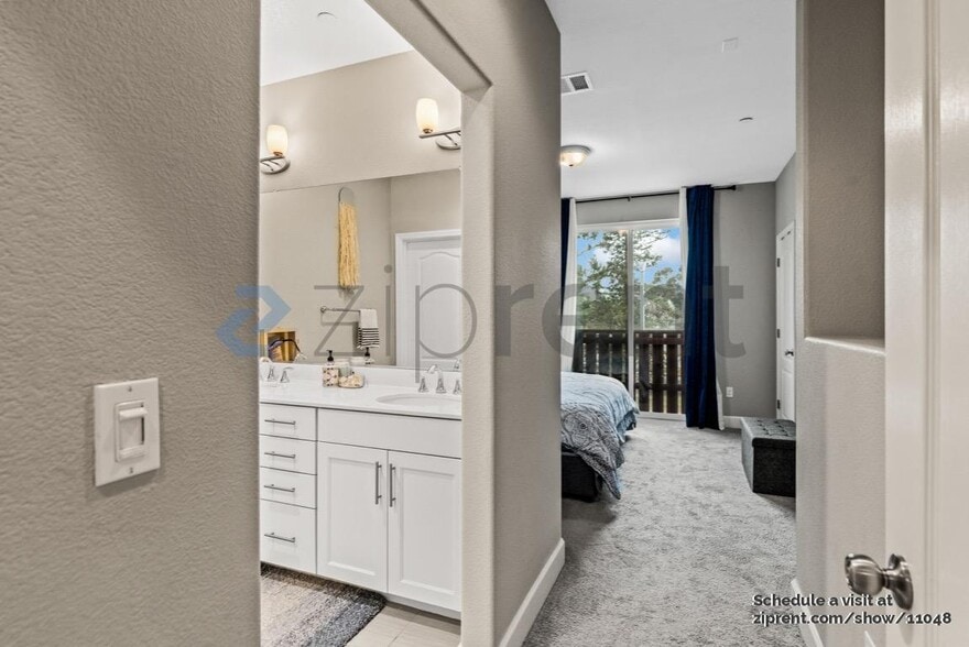 Building Photo - 5525 Great Oaks Pky