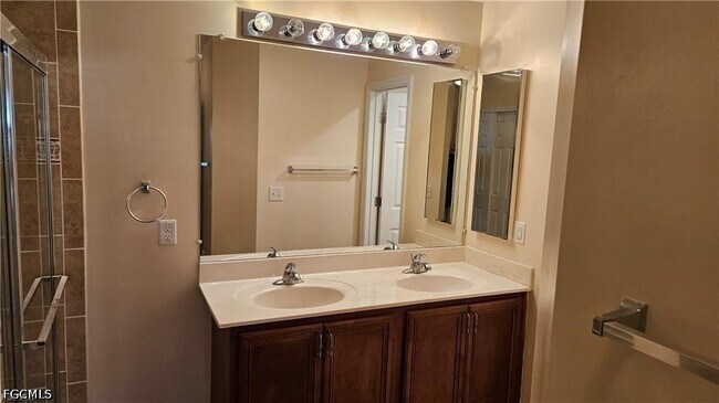 Building Photo - 9224 Aegean Cir