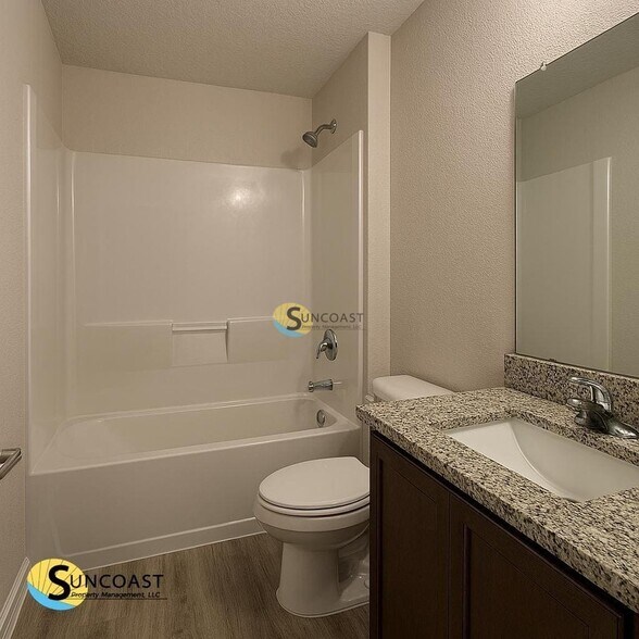 Building Photo - 8138 Ocala Ave