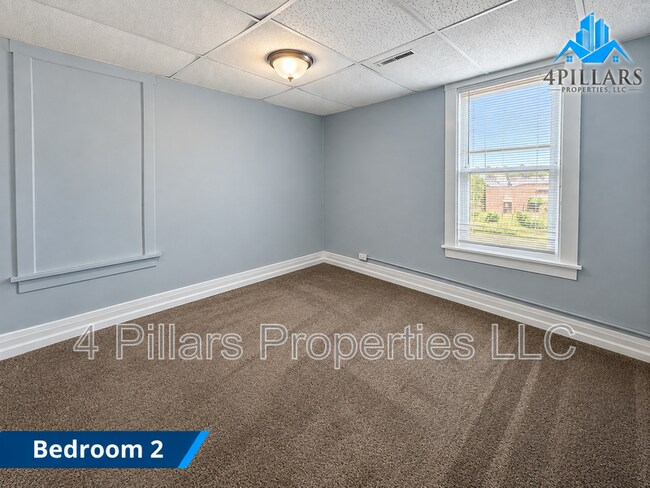 Building Photo - 544 Pennsylvania St