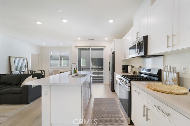 Building Photo - 3640 S Allston Paseo