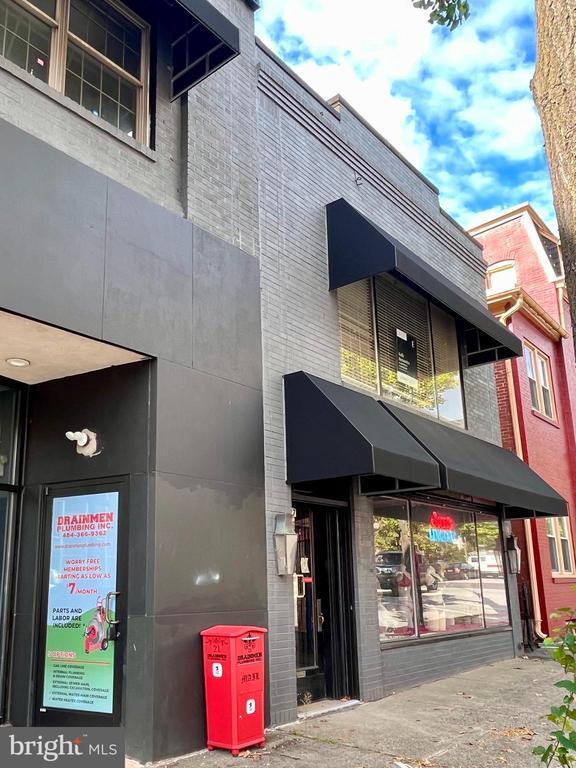 Building Photo - 27 N Hanover St