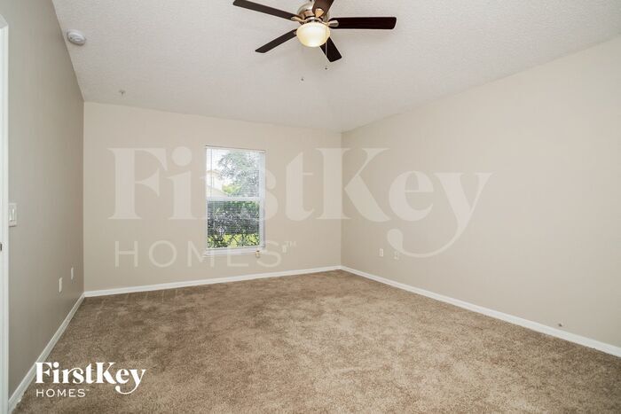 Building Photo - 626 Elbridge Dr
