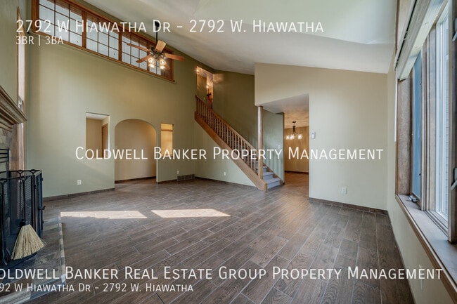 Building Photo - 2792 W Hiawatha Dr