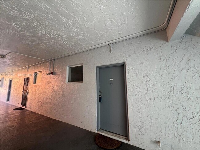 Building Photo - 11309 SW 200th St