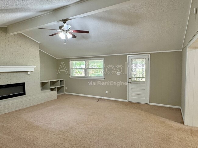 Building Photo - 3600 Nottingham Rd