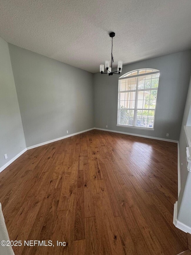 Building Photo - 4911 Toproyal Ln