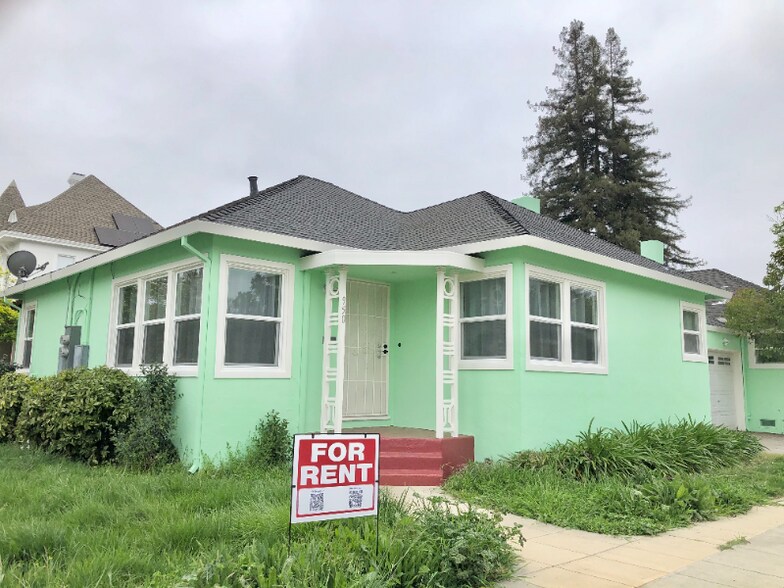 Primary Photo - 950 Seymour St