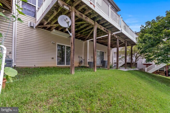 Building Photo - 3311 Castle Ridge Cir