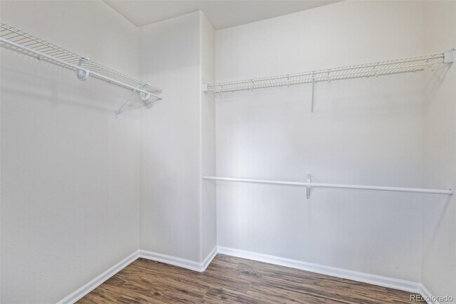 Building Photo - 5367 Spring Ridge Trl