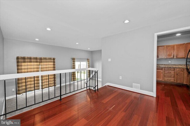 Building Photo - 6309 Arwen Ct