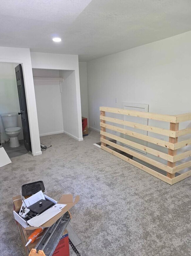 Building Photo - 11208 Applewood Dr