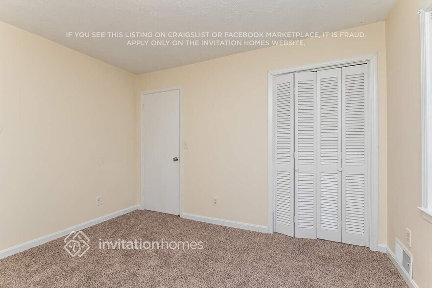 Building Photo - 1569 Briarwood Ln SW