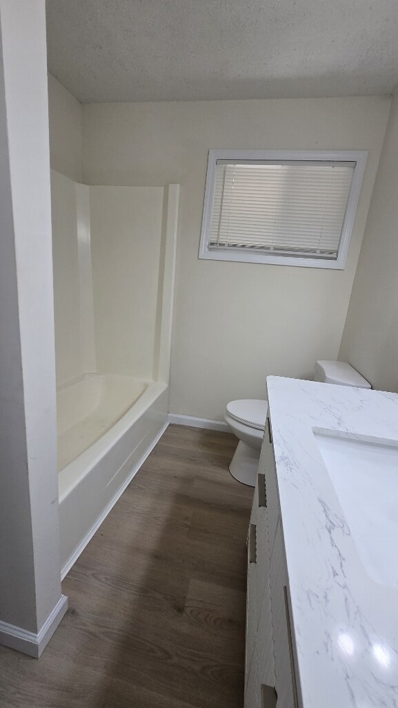 Building Photo - Fully Renovated Ranch Home