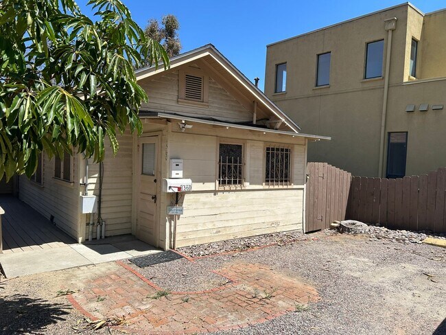 Primary Photo - Cortez Hills Cottage available now!