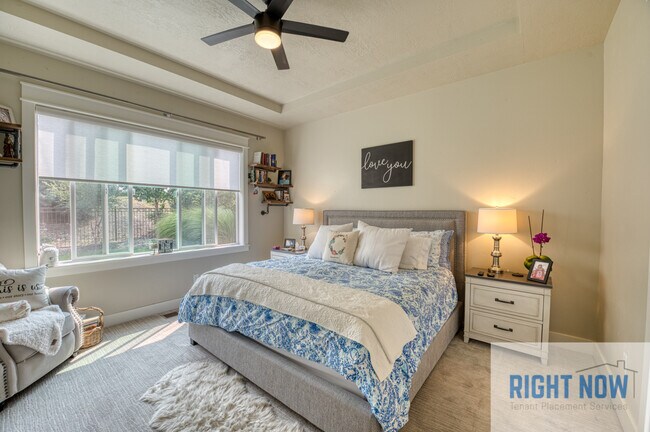 Building Photo - 4113 W Gray Fox St