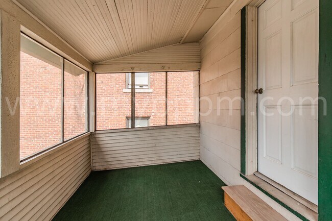 Building Photo - 120 N 40th St