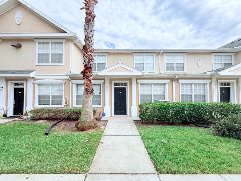 Building Photo - 100 Turpial Way