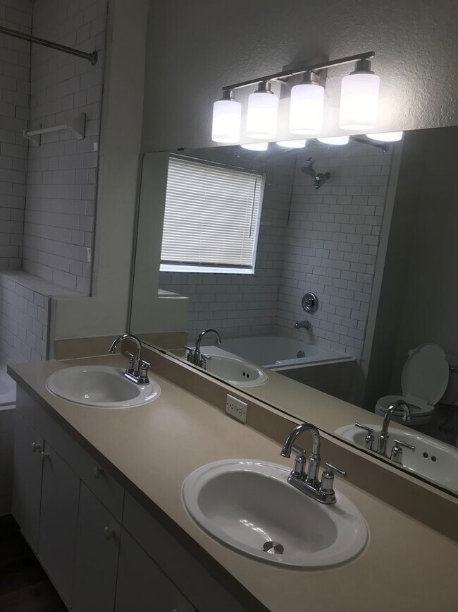 Building Photo - 3615CR#638(100)