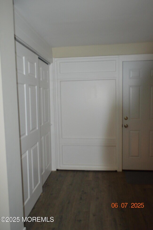 Building Photo - 14 Homestead Ln