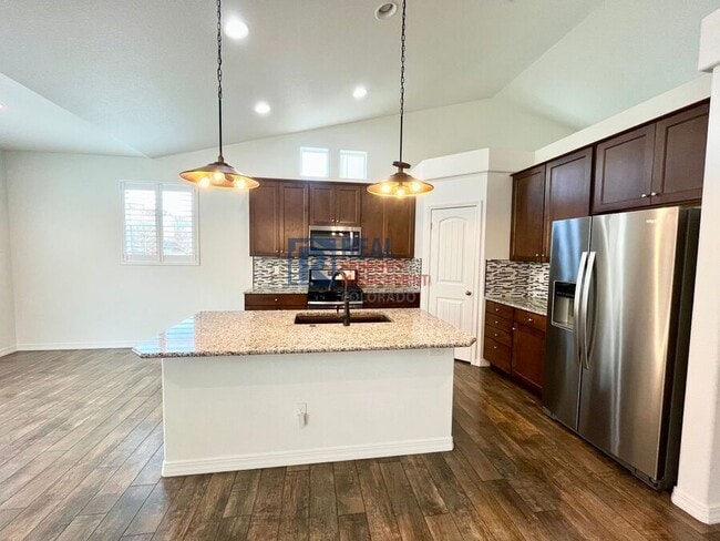 Building Photo - 10831 Fossil Dust Dr