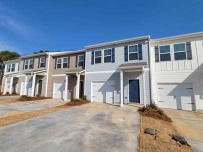 Building Photo - 144 Village Green Dr