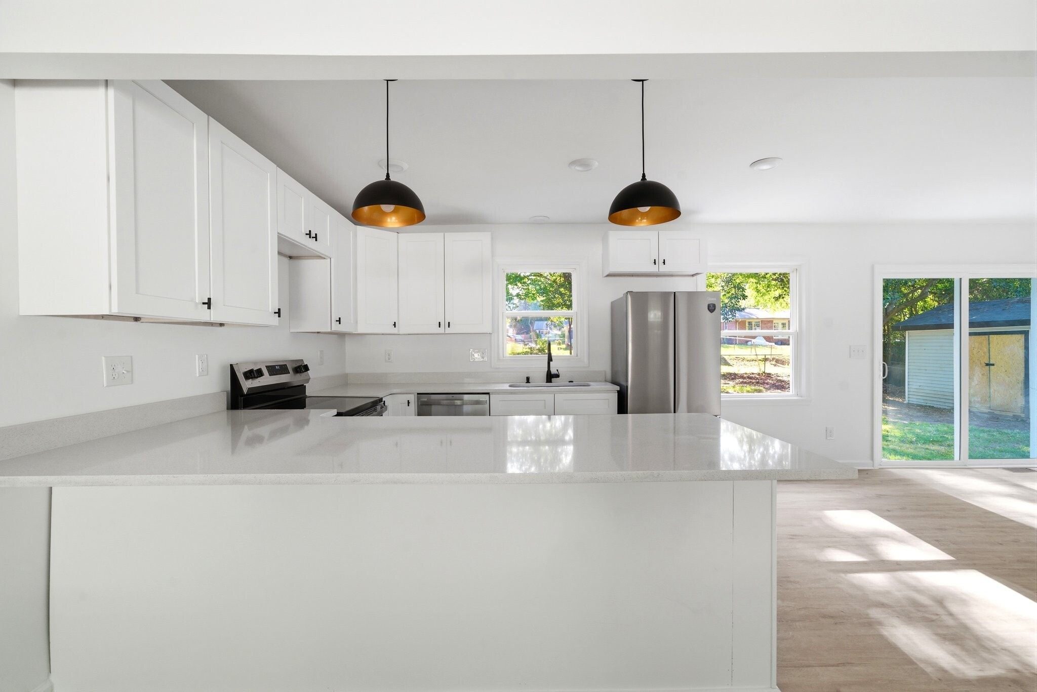 Building Photo - 6126 Amberly Ln
