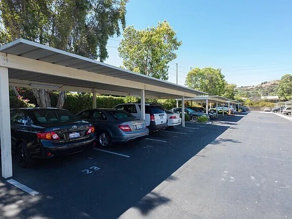 Building Photo - 3605 Grove St