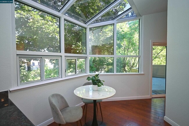 Building Photo - 3279 Mt Diablo Ct