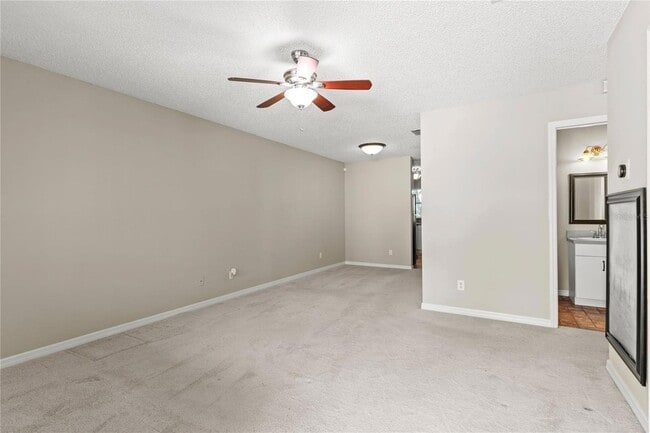 Building Photo - 1022 Disston Ave