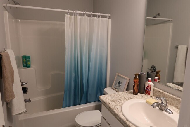 Building Photo - 7502 Accio Cv