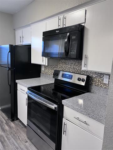 Building Photo - 10749 E NW Hwy