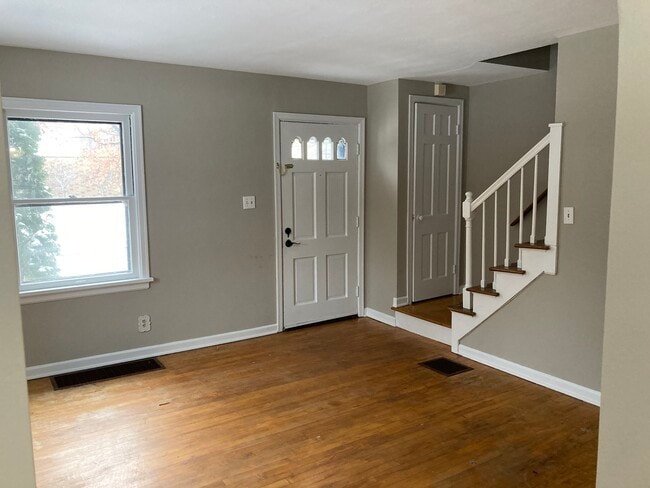 Building Photo - 1334 Huffman Ave