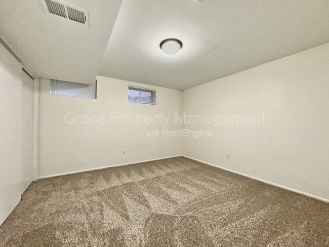 Building Photo - 5728 S Kenton St