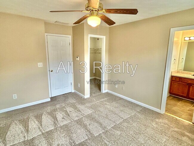 Building Photo - 1559 Eastern Sunrise Ln