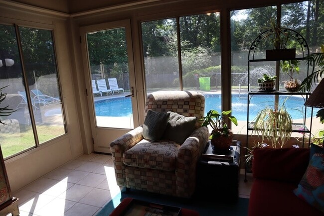 Building Photo - 7208 W Wynfield Loop